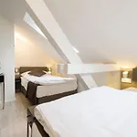 Sleep & Go Self-check-in ホテル チューリッヒ