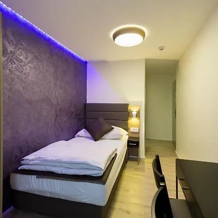 Sleep & Go Self-check-in 2*