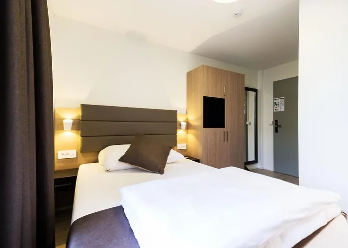 Sleep & Go Self-check-in 2*