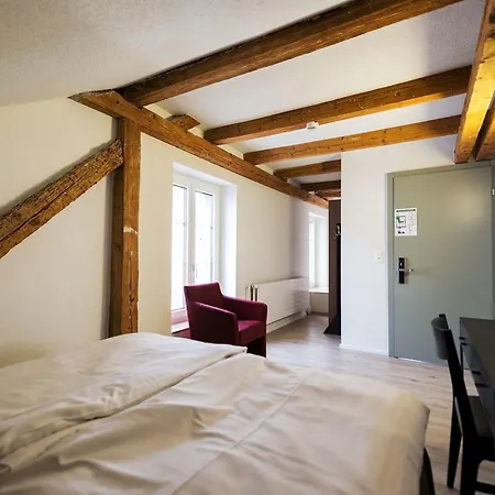 Sleep & Go Self-check-in Готель Цюрих