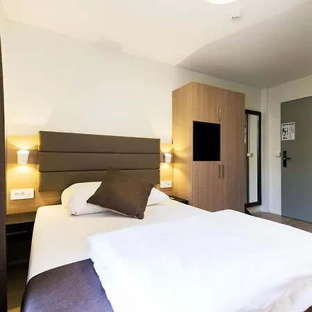 Sleep & Go Self-check-in 2*